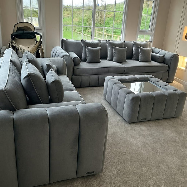 Lilly 3+2 sofa with coffee table